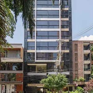 First Class Medellín